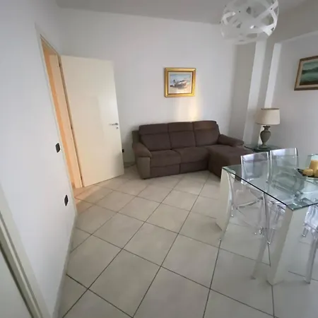 Sole Mare Con Wifi E Proiettore Tv