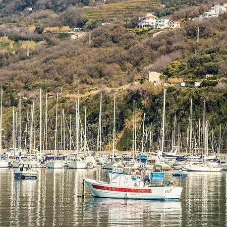 Sole Mare Con Wifi E Proiettore Tv Apartman Vibo Valentia Marina